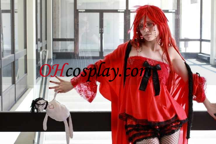 lolita בלבוש אדום